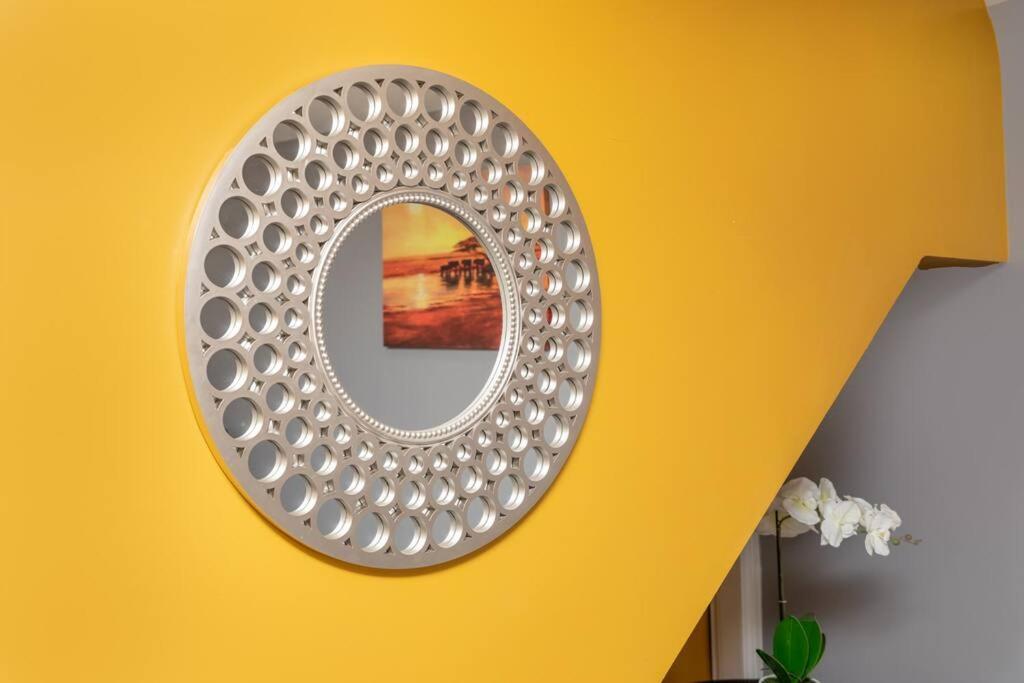 Luxury Living - Lovely 1 Bedroom Apartment Stockton-on-Tees Bagian luar foto