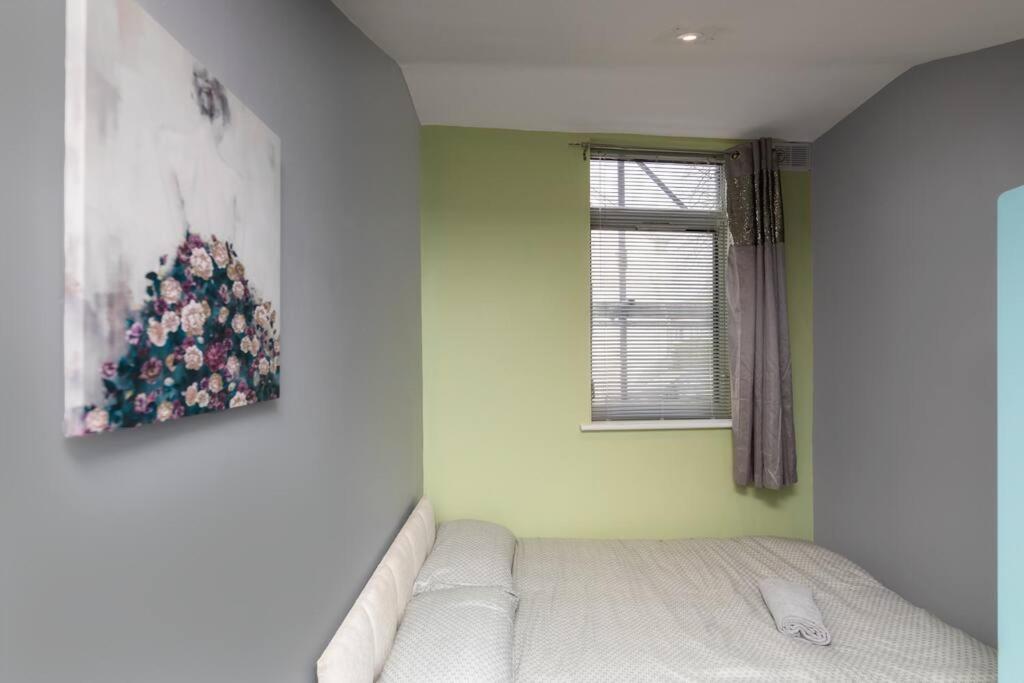 Luxury Living - Lovely 1 Bedroom Apartment Stockton-on-Tees Bagian luar foto